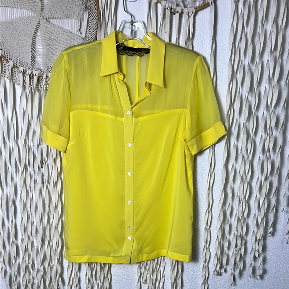 Patrizia Pepe Yellow Silk Short Sleeve Blouse Size 42/US6 - Picture 4 of 15